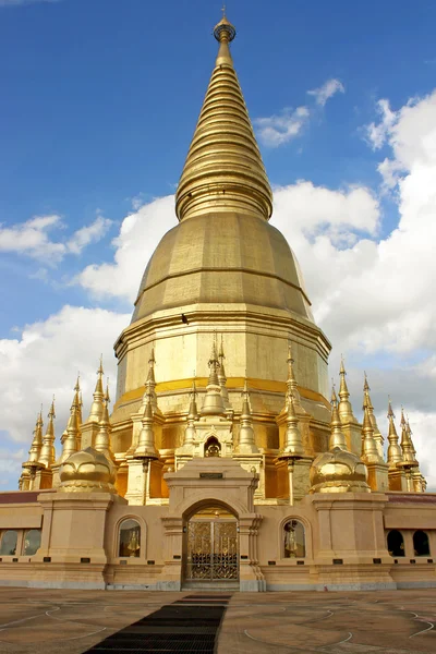 Wat Phra morcego Huai Tom . — Fotografia de Stock
