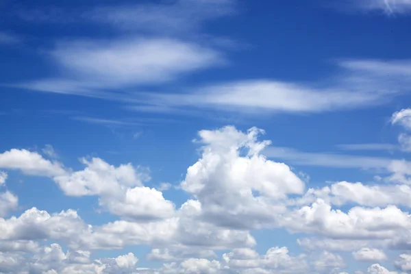 Céu azul — Fotografia de Stock