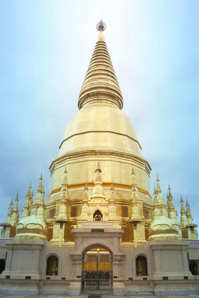 Buddhistiska platser för tillbedjan — Stockfoto