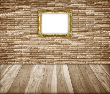 eski ahşap zemin ve taş duvarlar