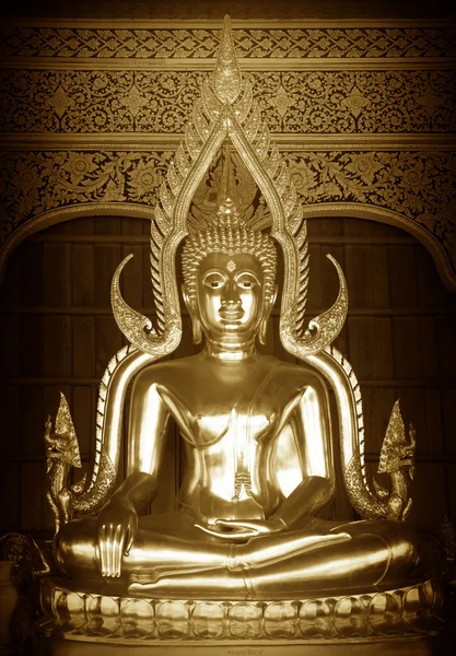 King Phra Buddha — Stock Photo, Image