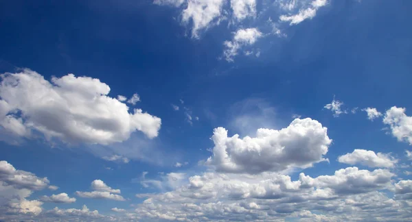 Vasto Céu Azul Nuvens Céu — Fotografia de Stock