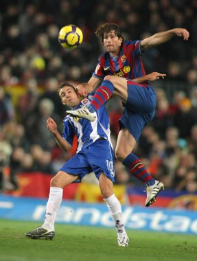 Luis Garcia (L) Espanyol ve Maxwell(R) Barselona