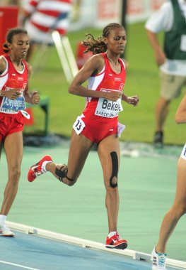 Alemitu bekele bayanlar 5000m sırasında Türkiye'nin