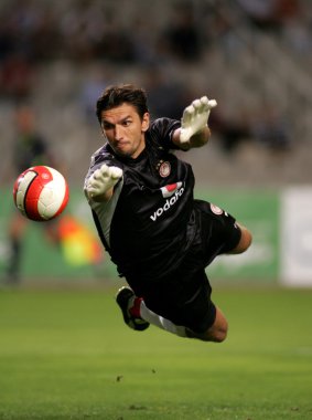 Olympiakos kaleci tomislav butina