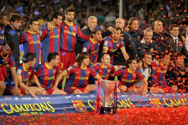 FC Barcelona oyuncuları La Liga kupa kutlama