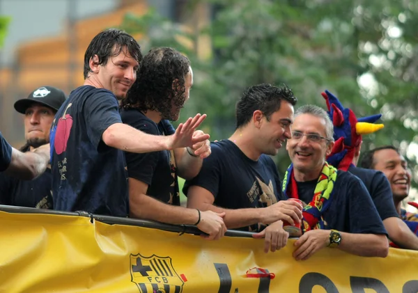 Leo Messi(L), Gabi Milito(C) y Xavi Hernandez(R) — Stock Photo, Image