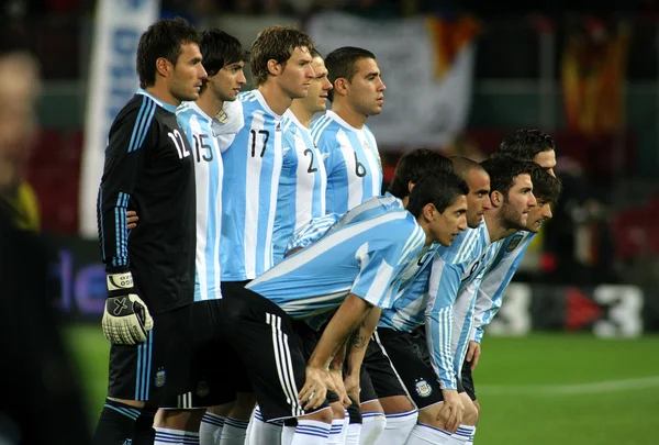 Argentinska spelare poserar befre vänskapsmatchen — Stockfoto