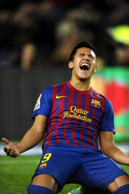 Alexis sanchez fc Barcelona gol kutluyor