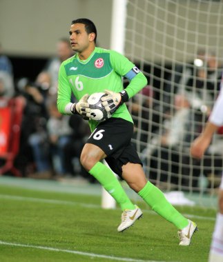 Tunus kaleci aymen mathlouthi