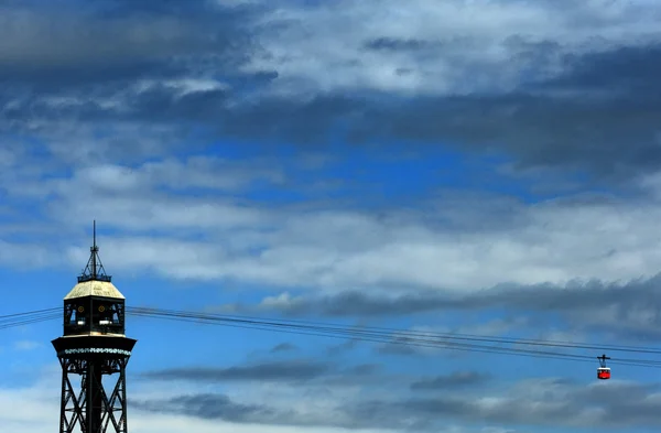タワーとケーブルカー — ストック写真