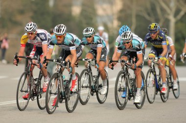 omega pharma quickstep bisikletçiler paketi