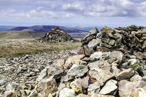 Crag Fell Summit con vistas al agua de Ennerdale —  Fotos de Stock