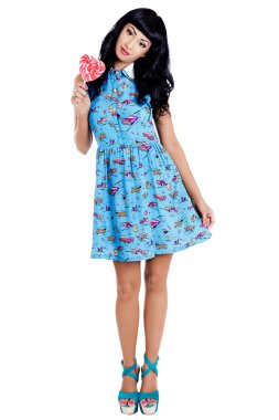 şeker ile genç kadın