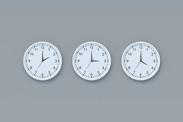 Trois Horloges Murales Modernes Sur Fond Gris Gestion Temps Pause — Photo