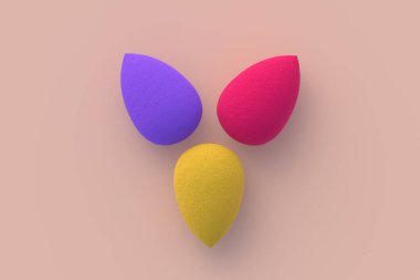 Bej arka planda yumurta süngeri. Kozmetik aksesuarlar. Güzellik ve moda. Makyaj aletleri. Üst Manzara. 3d hazırlayıcı