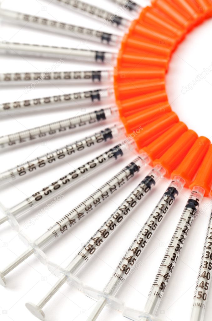 Syringes in a Circle