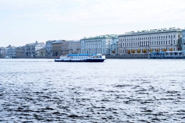 St. Petersburg, Rusya - 3 Ekim 2021 Panorama. Şehir manzarası.