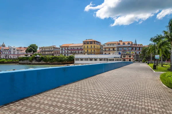 Panoramic View Seafront Colorful Buildings Boardwalk Presidential Palace Panama City — Stok fotoğraf