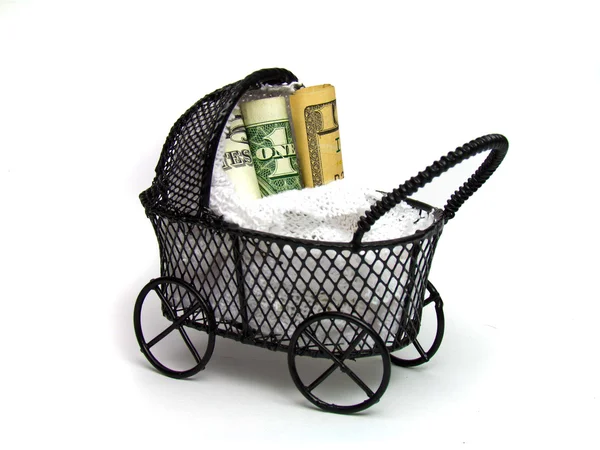 Dinero americano siendo cuidado de un bebé . — Foto de Stock