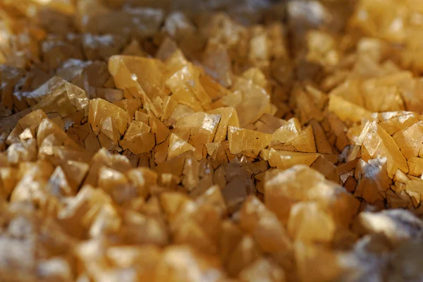 Yellow crystals — Stock Photo, Image