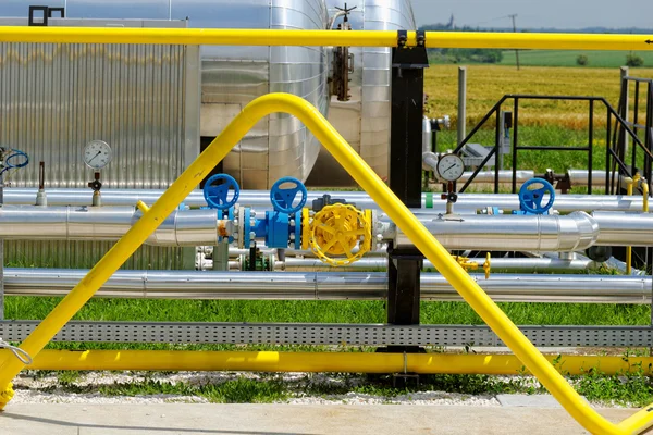 Industrial pipes — Stock Photo, Image