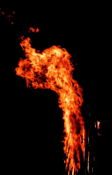 Fuego sobre fondo negro — Foto de Stock