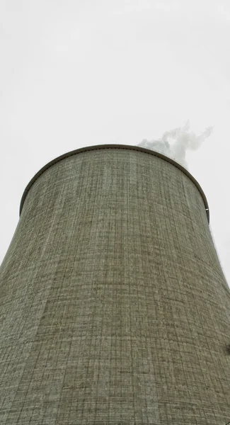 発電所の冷却塔 — ストック写真