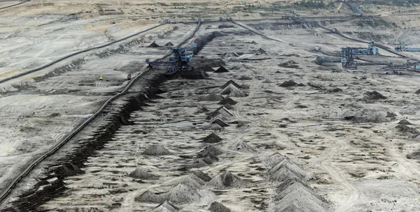 Coal mining in an open pit — Stock Photo, Image