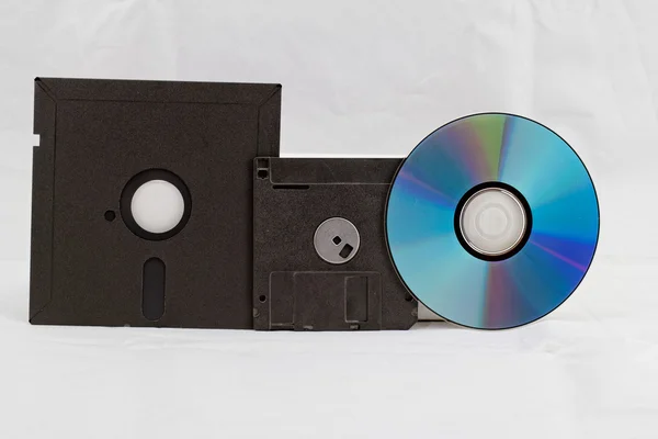 Oude mode diskette een cd dvd — Stockfoto