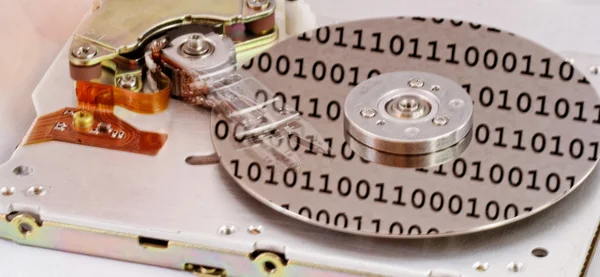 Internals of a computer harddrive — Stock Photo, Image
