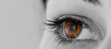 güzel bayan gözler için makyaj