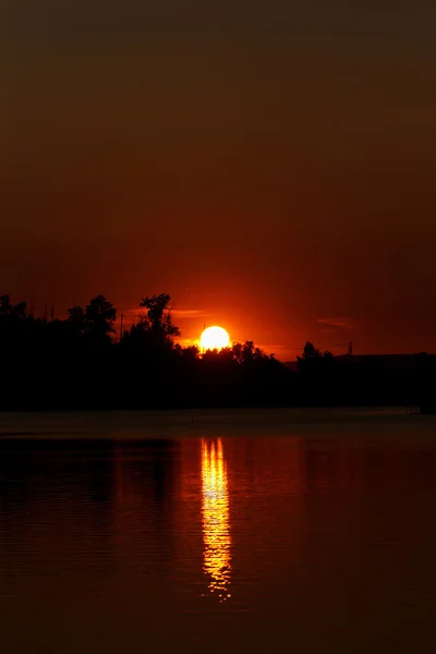 Farbenfroher Sonnenuntergang — Stockfoto