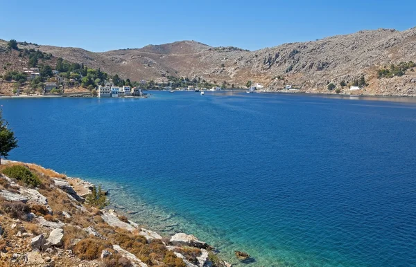 シミは小さなギリシャの島 — ストック写真