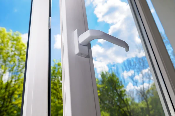 Plastik vinil pencere