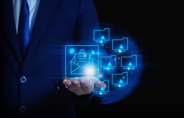 İşadamının Belge Yönetim Sistemi (DMS) Çevrimiçi belge bilgi sistemi, dosya, bilgi, ERP sistemli kurumsal belgeler için verimli ve hızlı bir şekilde işlemek için otomasyon formu ve süreci