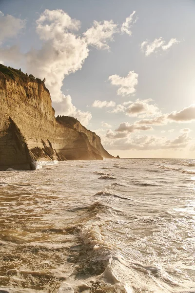 Άποψη Της Παραλίας Του Λογγα Και Του Καταπληκτικού Βραχώδους Βράχου — Φωτογραφία Αρχείου