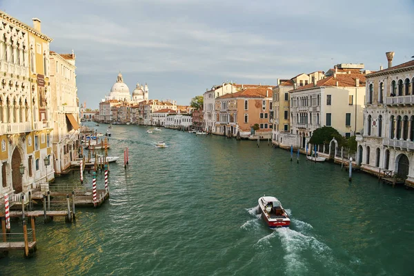 Veneza Itália 2021 Vista Ponte Accademia Para Catedral Santa Maria — Fotografia de Stock