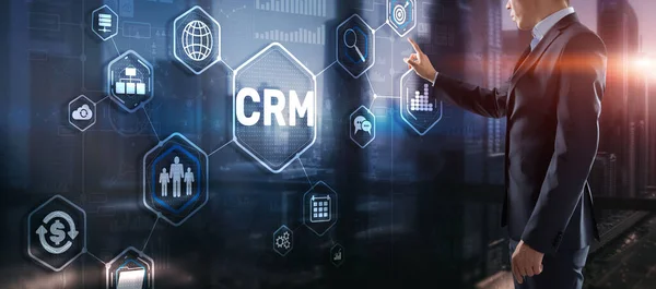 Управление взаимоотношениями с клиентами CRM. Концепция ориентации клиента — стоковое фото