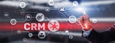 CRM Müşteri İlişkileri Yönetimi. Müşteri yönlendirme konsepti. Çalışanlara dikkat et