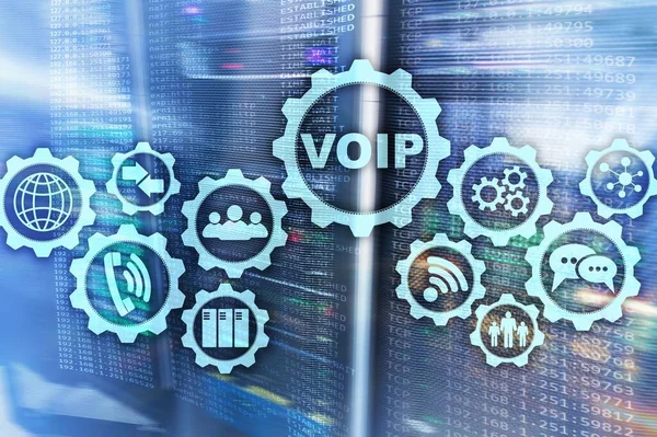 Sunucu Odasının Bulanık Arka Planıyla Ekranda Voip Üzerinden Ses Nternet — Stok fotoğraf