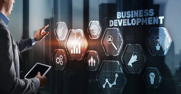 Planejamento de Desenvolvimento de Negócios. Inscrição em 3D na tela virtual — Fotografia de Stock