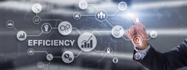 Verimlilik. İş adamı sanal ekrandaki yazıya basar