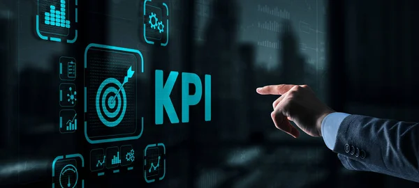 KPI Key Performance Indicator Business Internet Technology koncepció virtuális képernyőn — Stock Fotó