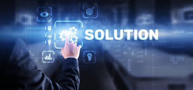 Çözüm. İş adamı dokunmatik ekran arayüzü yazım çözümlerine baskı yapıyor. İş konsepti. İnternet kavramı