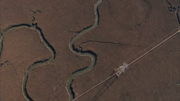 Вид с воздуха на соляные пруды — стоковое видео