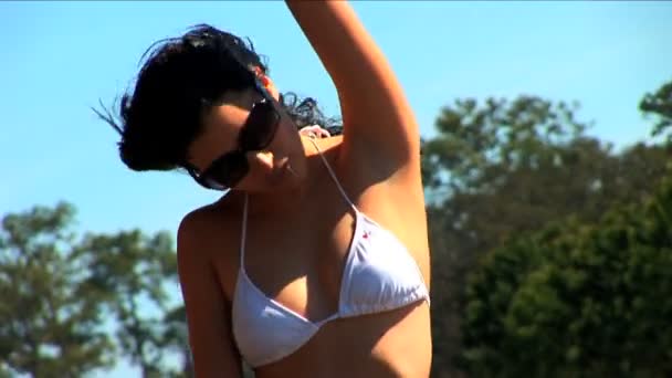 Beautiful sexy girls having crazy fun in the sun — Stock Video