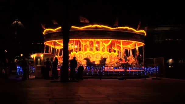 Fairground carousel at night in London at Christmas — Stock Video