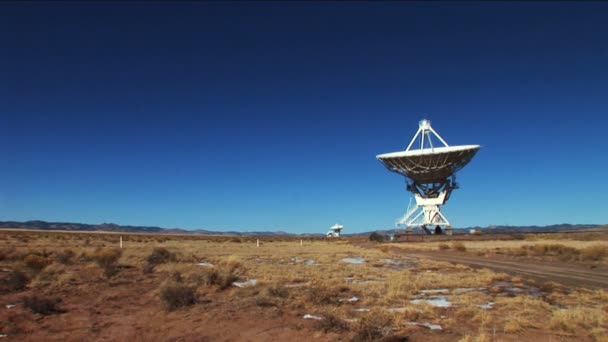 Радиотелескоп (очень большой массив ) — стоковое видео