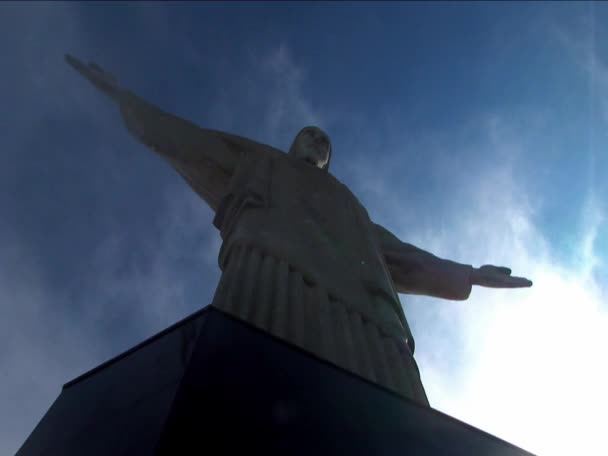 Estátua de Cristo em Sugar Loaf montanha — Vídeo de Stock